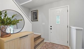 105 Highlake Ave, Ann Arbor, MI 48103