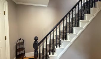 221 Birch St, Bangor, ME 04401