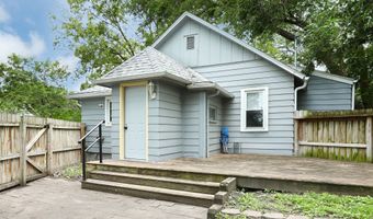 3832 Bowdoin St, Des Moines, IA 50313