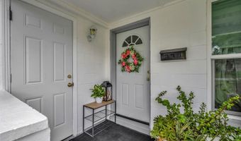 310 S LAKEWOOD Dr, Orlando, FL 32803