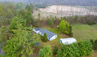 8279 Luce St, Alanson, MI 49706