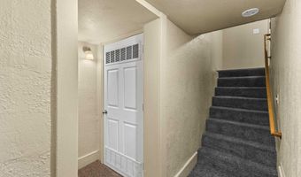 1237 S Cherry St, Casper, WY 82604