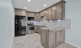 500 Greentree Dr 11, Bedford, IN 47421