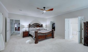 1923 Eastridge Dr, Arkansas City, KS 67005