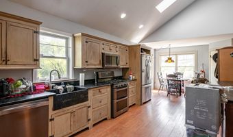 700 FABERS Rd, Reading, PA 19606