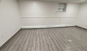11 E 37TH St 3, Bayonne, NJ 07002
