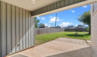 107 S Parkridge Dr, Benton, LA 71006