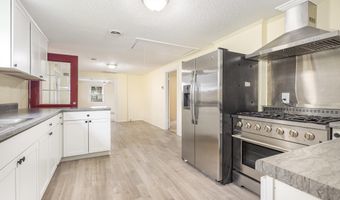 841 Belcher Rd, Boiling Springs, SC 29316