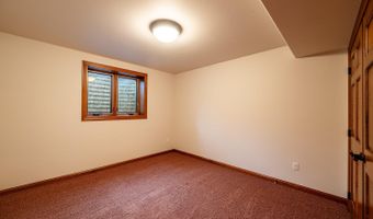 27 Hilltop Dr, Buffalo, WY 82834