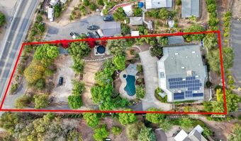 2039 E Mission Rd, Fallbrook, CA 92028