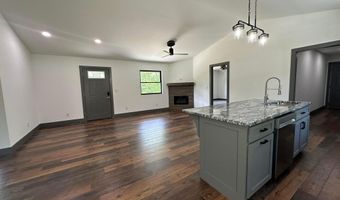 7624 Edria Ln, Athens, OH 45701