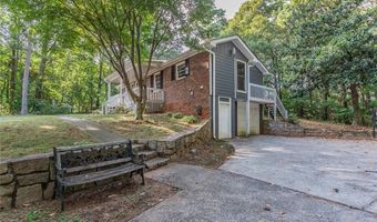 850 Red Barn Rd, Acworth, GA 30102