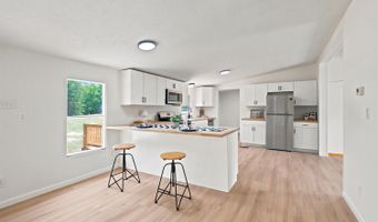 175 Meadowview Ln, Axton, VA 24054