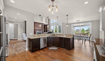 5400 Windrose Ln, Ames, IA 50014