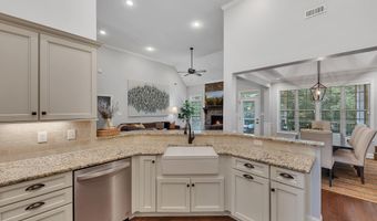 1439 Edenbridge Dr, Alcoa, TN 37701