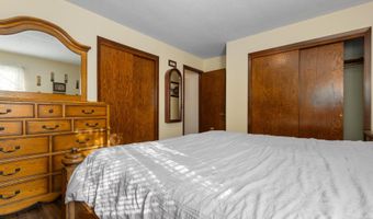 2325 Countryaire Estates Dr, Aberdeen, SD 57401