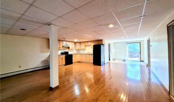 196 Angell Rd 1, Lincoln, RI 02865