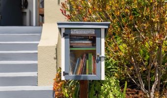 2621 Encinal Ave, Alameda, CA 94501