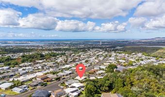 2272 Komo Mai Dr, Pearl City, HI 96782