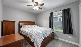 302 N Pratt St, Anamosa, IA 52220