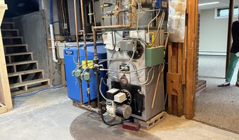 105 Windsor Ave, Augusta, ME 04330