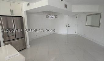 19707 Turnberry Way 24B, Aventura, FL 33180