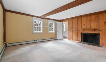 132 Maple Ave, Atkinson, NH 03811