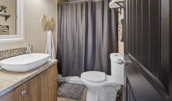 105 Meador St, Asotin, WA 99402