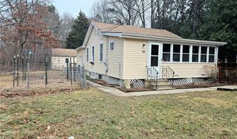 82 Wood St, Coventry, RI 02816