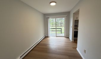 7 Homestead Ln 7, Brookfield, CT 06804