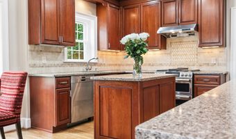 8015 QUARRY RIDGE Way, Bethesda, MD 20817