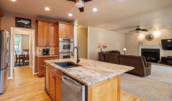 2004 Battlewood Rd, Apex, NC 27523