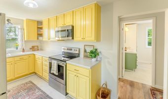 927 75th St, Amery, WI 54001