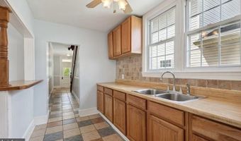 6011 FALLS Rd, Baltimore, MD 21209