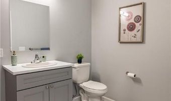 948 N Front St C-5, Allentown, PA 18102