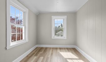 88 N Pond St, Bristol, CT 06010
