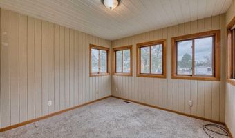 35 Elm Blvd, Babbitt, MN 55706