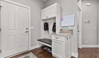 W5757 JOCHMANN Drive, Appleton, WI 54915