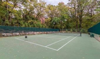 4201 CATHEDRAL Ave NW #607W, Washington, DC 20016