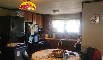 72 Freddie Ave, Avenel, NJ 07001