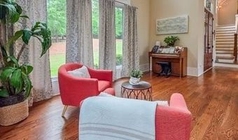 14 Allatoona Estates Dr SE, Acworth, GA 30102