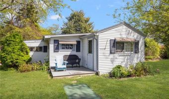 44 Kilburn St, Charlestown, RI 02813