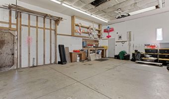 23041 Chisholm Trl, Bend, OR 97702