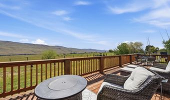 55604 W 360 Pr NW, Benton City, WA 99320