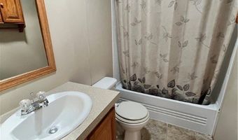 215 Elsie Ave, Agua Dulce, TX 78330