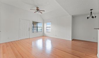 415 LAKEPOINTE Dr 207, Altamonte Springs, FL 32701