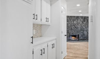 21225 Lone Eagle, Apple Valley, CA 92308