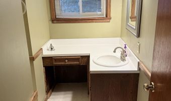 1220 Crystal Dr, Benton, AR 72015