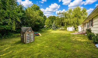 3 Swanson Dr, Bristol, CT 06010