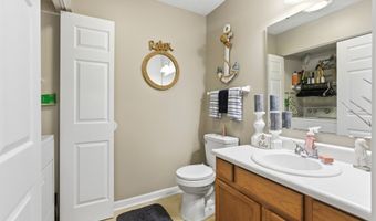 190 Springwood Dr, Avon, IN 46123